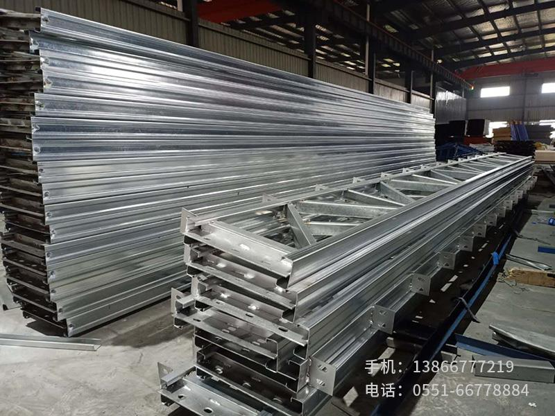 鋼架生產(chǎn)車間.3